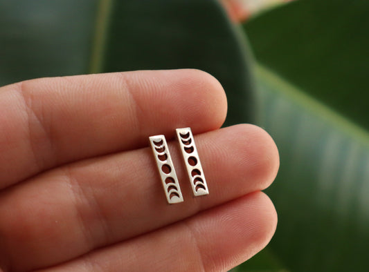 Sterling Silver Moon Phase Crescent Celestial Lunar Studs Earrings