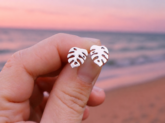 Monstera Stud Earrings – Sterling Silver