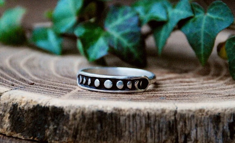 Sterling Silver Moon Phase Lunar Cycle Ring